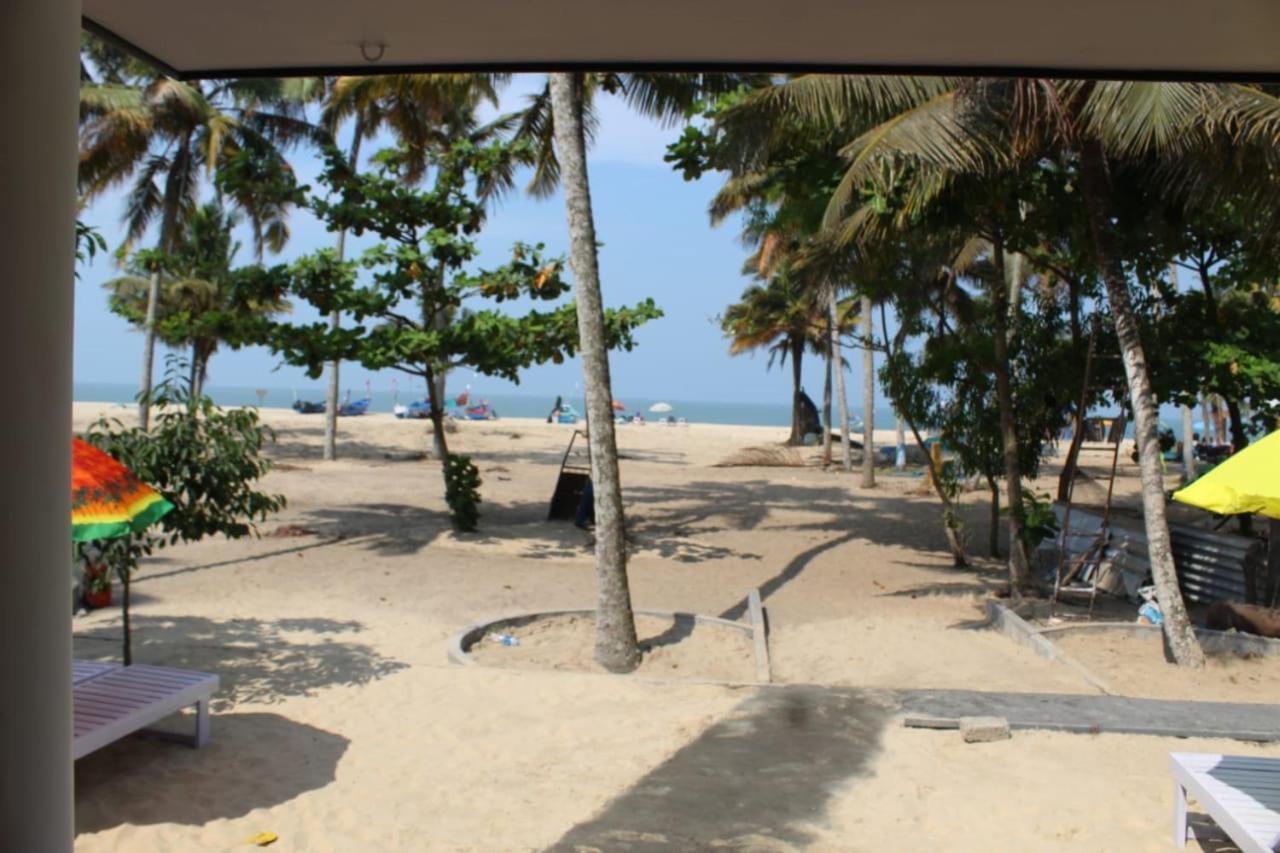 Marari Anna Beach Homestay Mararikulam Exterior photo