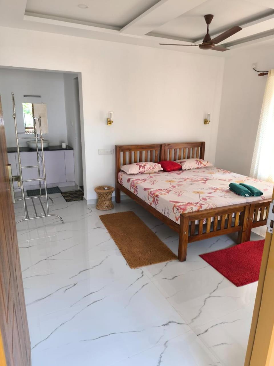 Marari Anna Beach Homestay Mararikulam Room photo