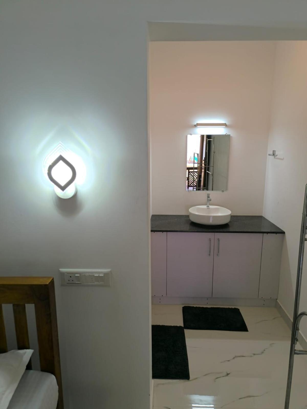 Marari Anna Beach Homestay Mararikulam Exterior photo
